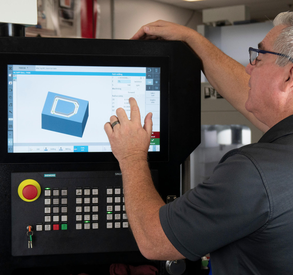 TRAK Siemens Picture Working with Siemens control